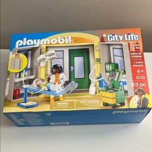 New Sealed: Playmobil City Life Hospital Playset - Green and Blue
